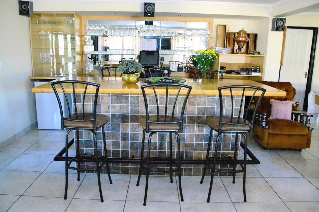 פלטנברג ביי Anchorage Guest House מראה חיצוני תמונה