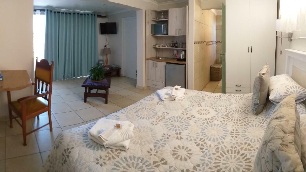 פלטנברג ביי Anchorage Guest House מראה חיצוני תמונה